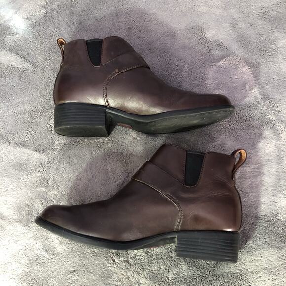 Ariat Western Style Ankle Boots with Buckle Size Women's Size 6B Coast Cowgirl - Picture 4 of 13